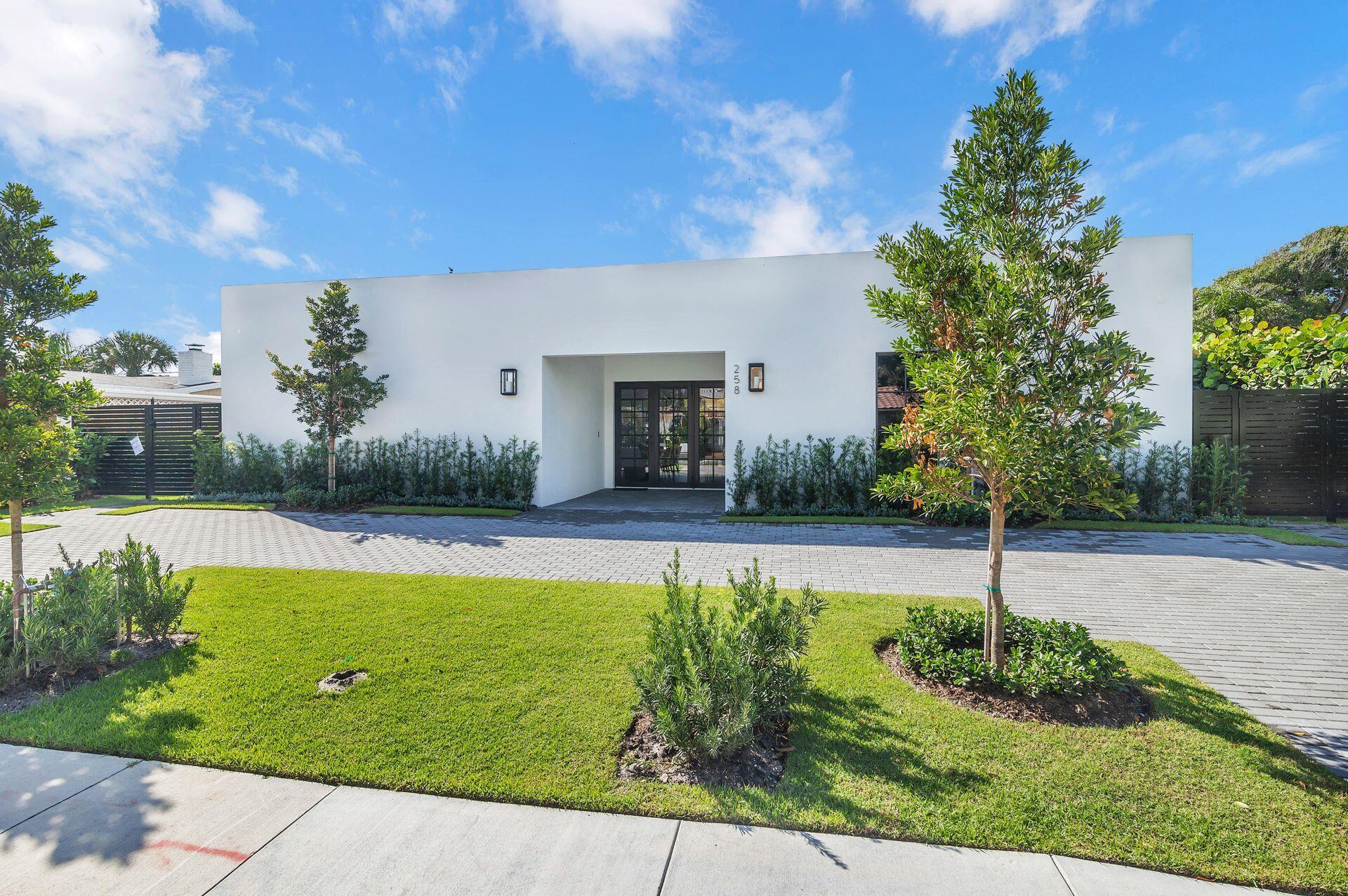 Lake Place - Residential