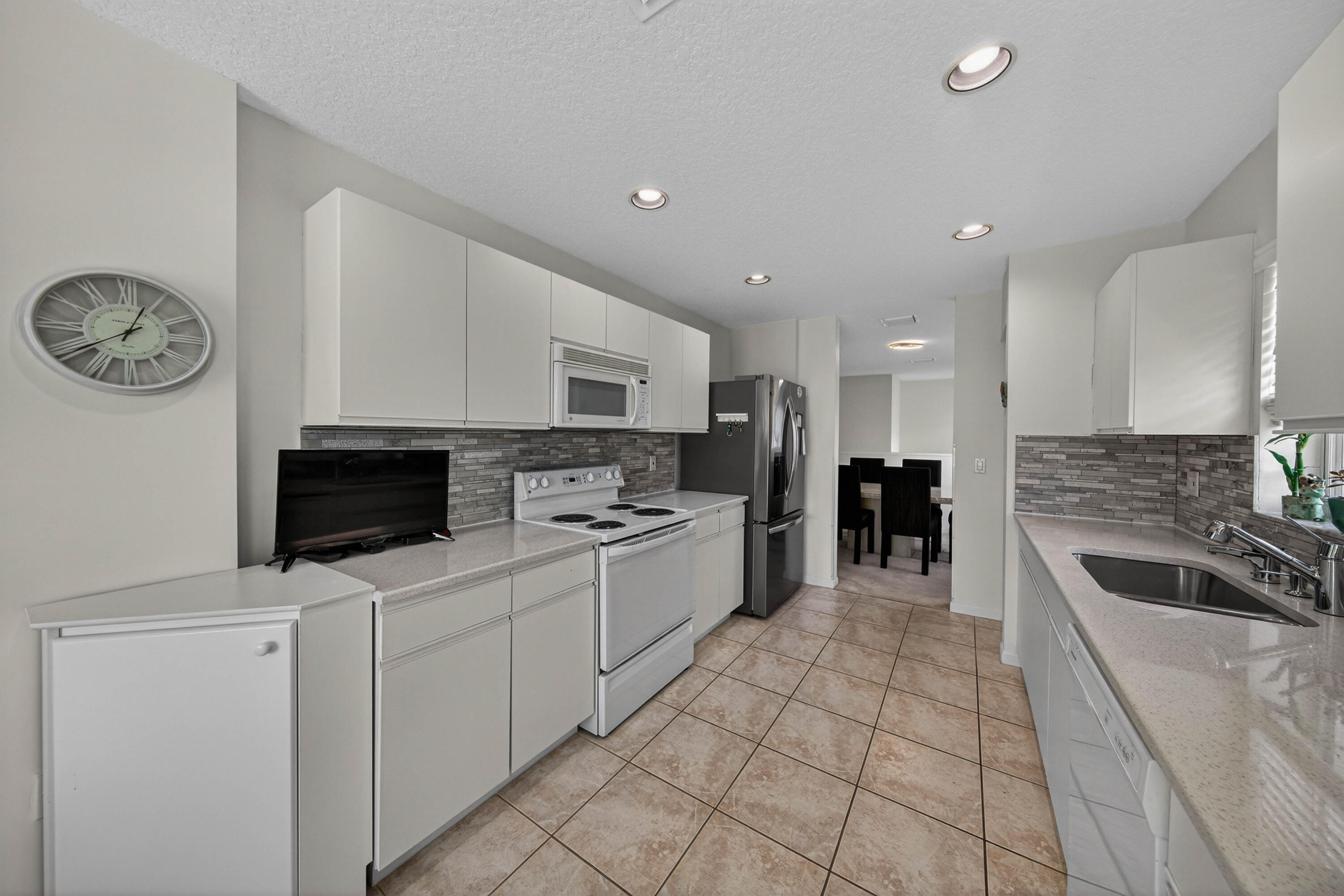 PALM ISLES I, II AND III CONDOS - Residential