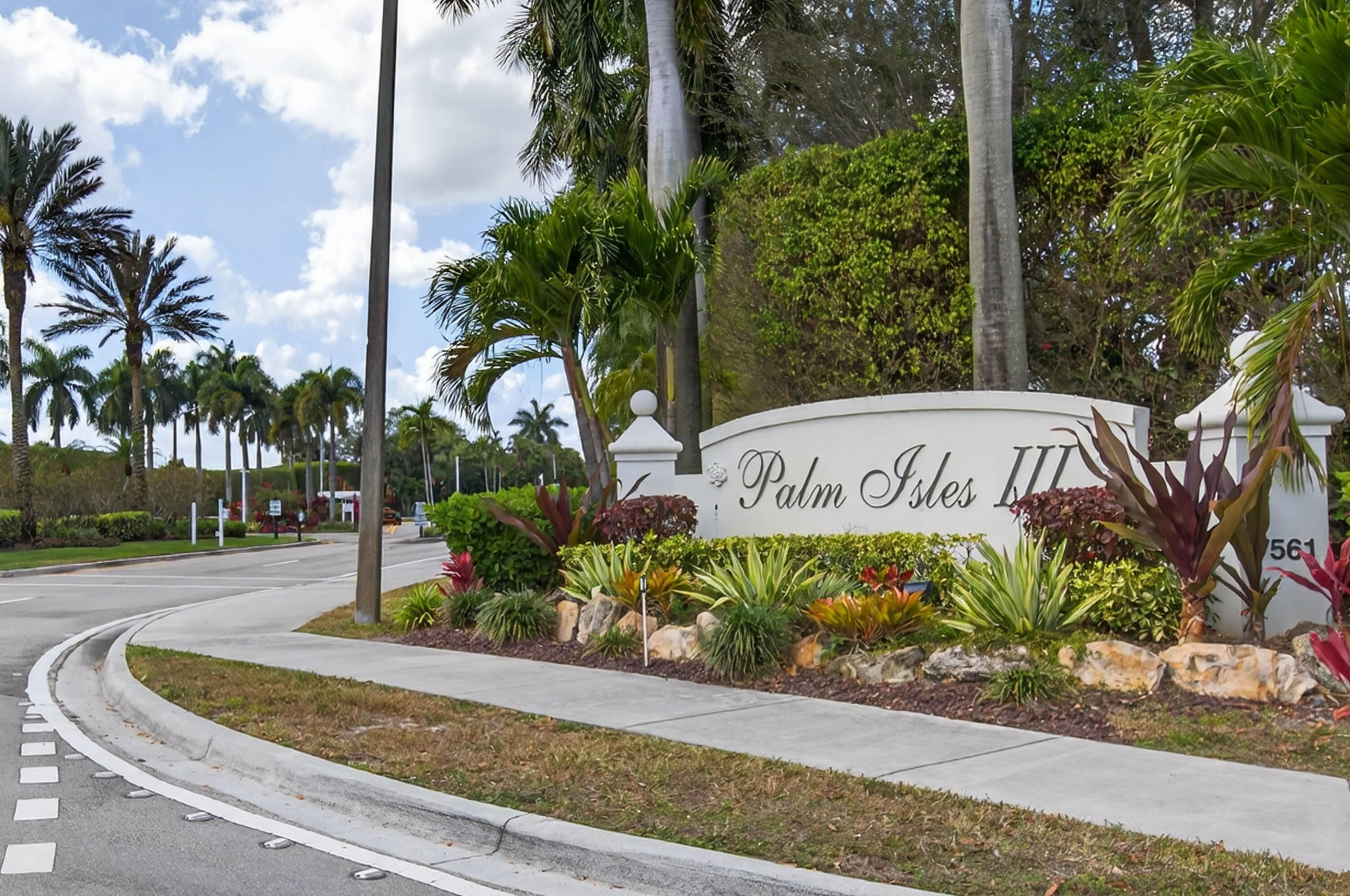 PALM ISLES I, II AND III CONDOS - Residential