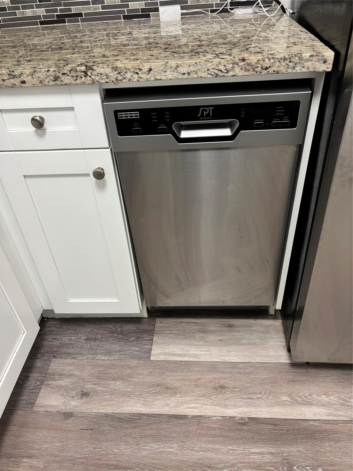 Manor Grove Village One I - Residential Lease