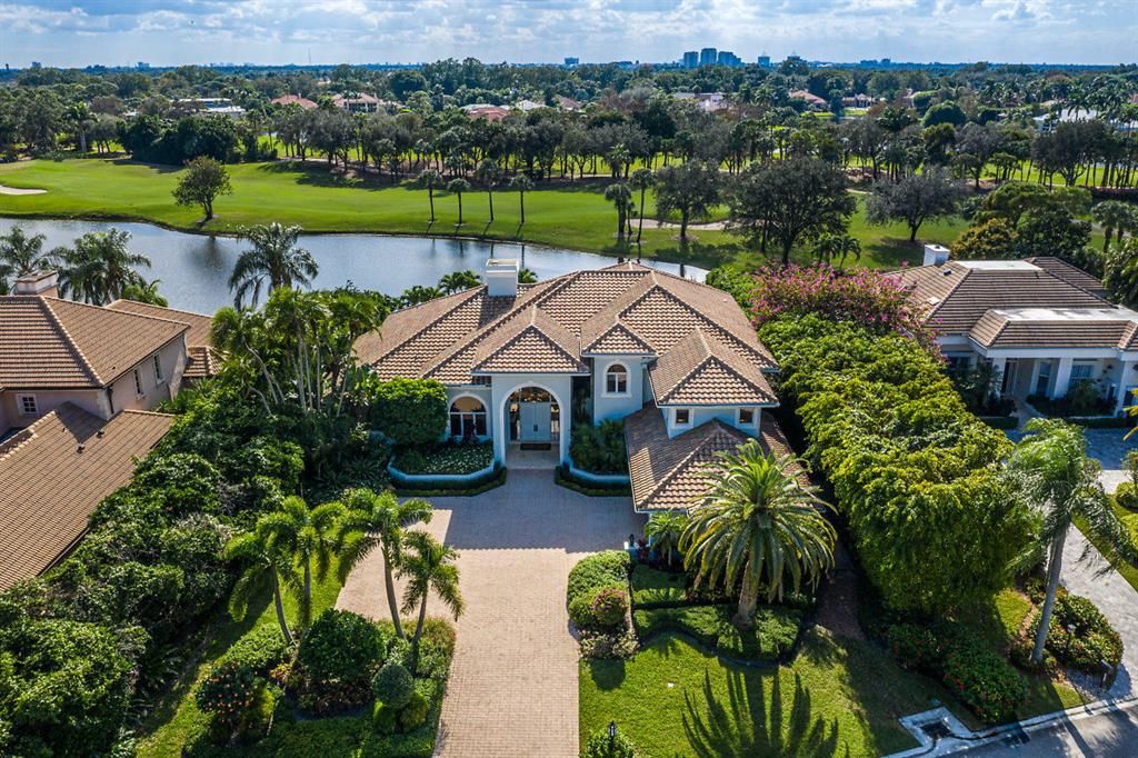 Photo of 3160 Burgundy Drive N, Palm Beach Gardens, FL 33410 (MLS # R10682549)