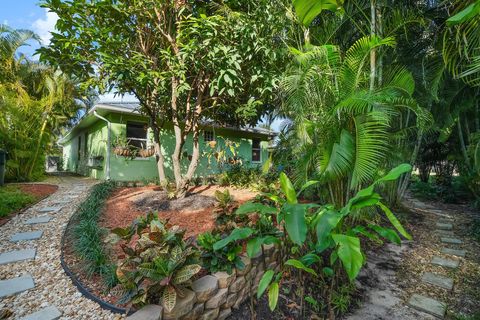 A home in Jensen Beach