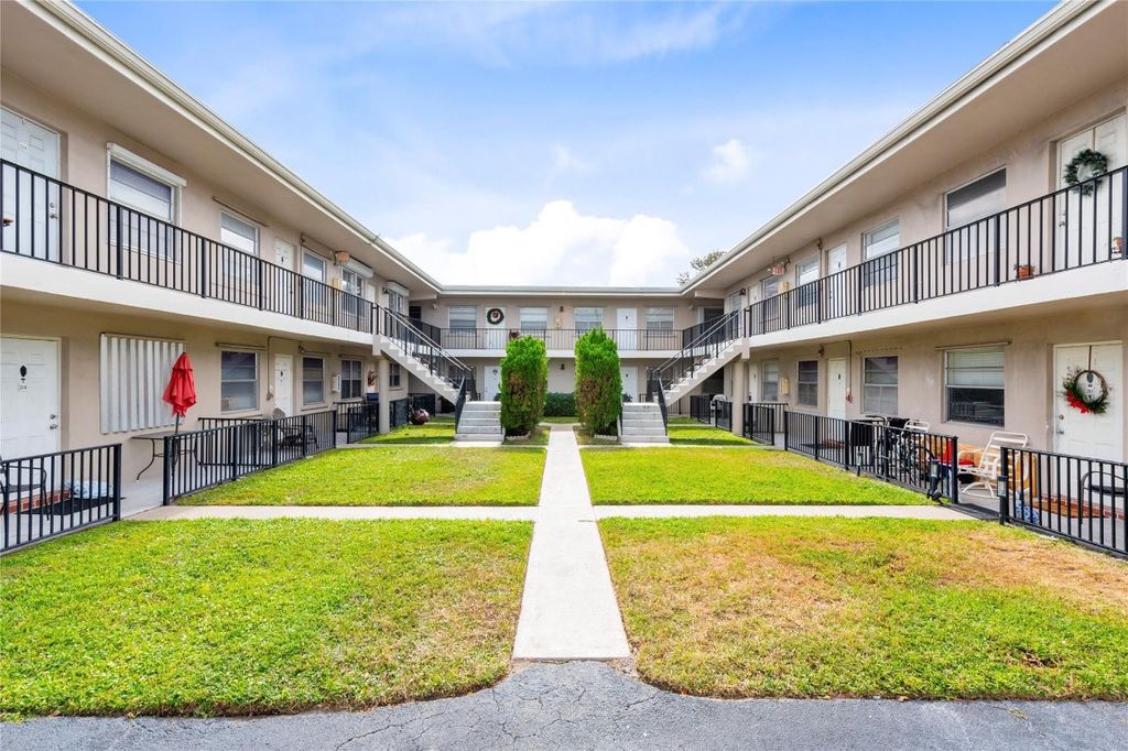 Photo of 1230 Old Boynton Road #214, Boynton Beach, FL 33426 (MLS # F10515589)