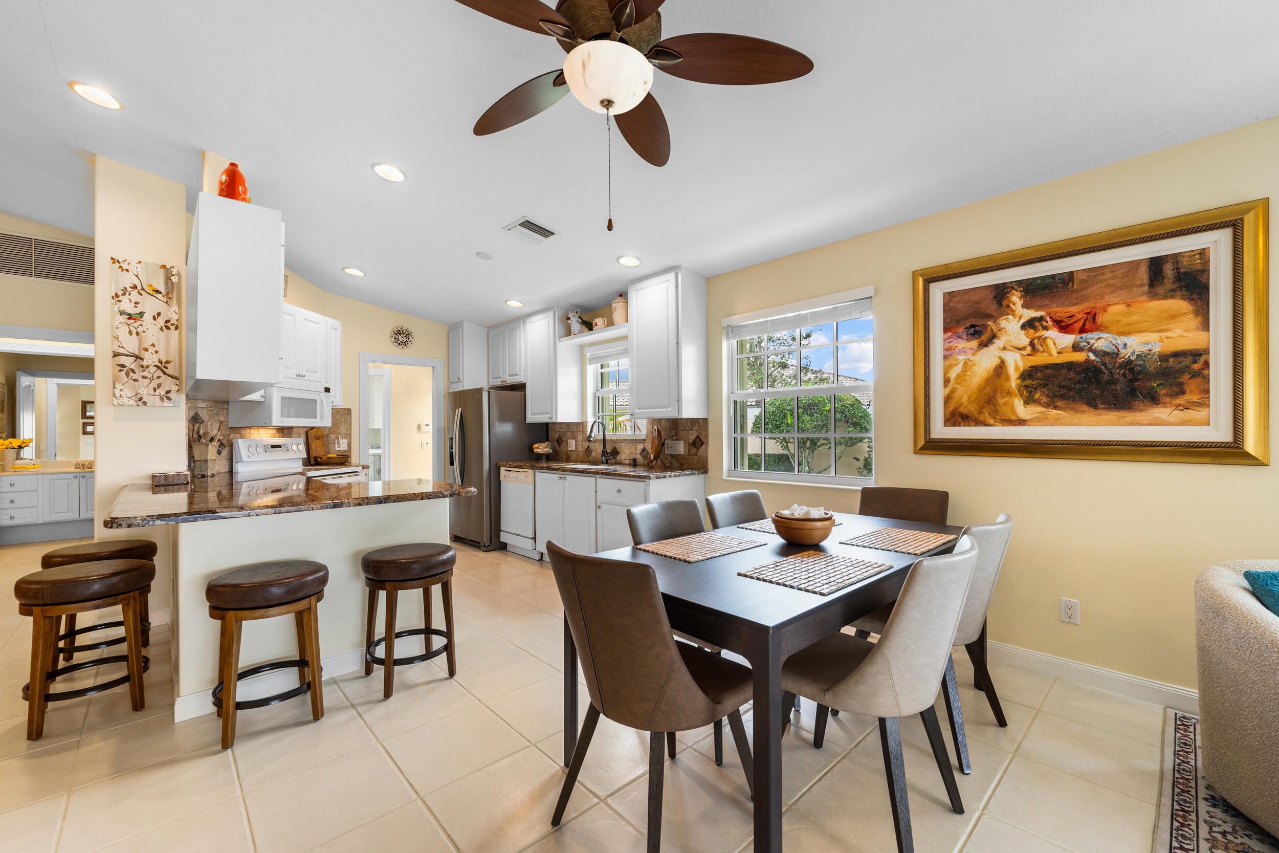 VILLAGEWALK OF WELLINGTON 1 - Residential