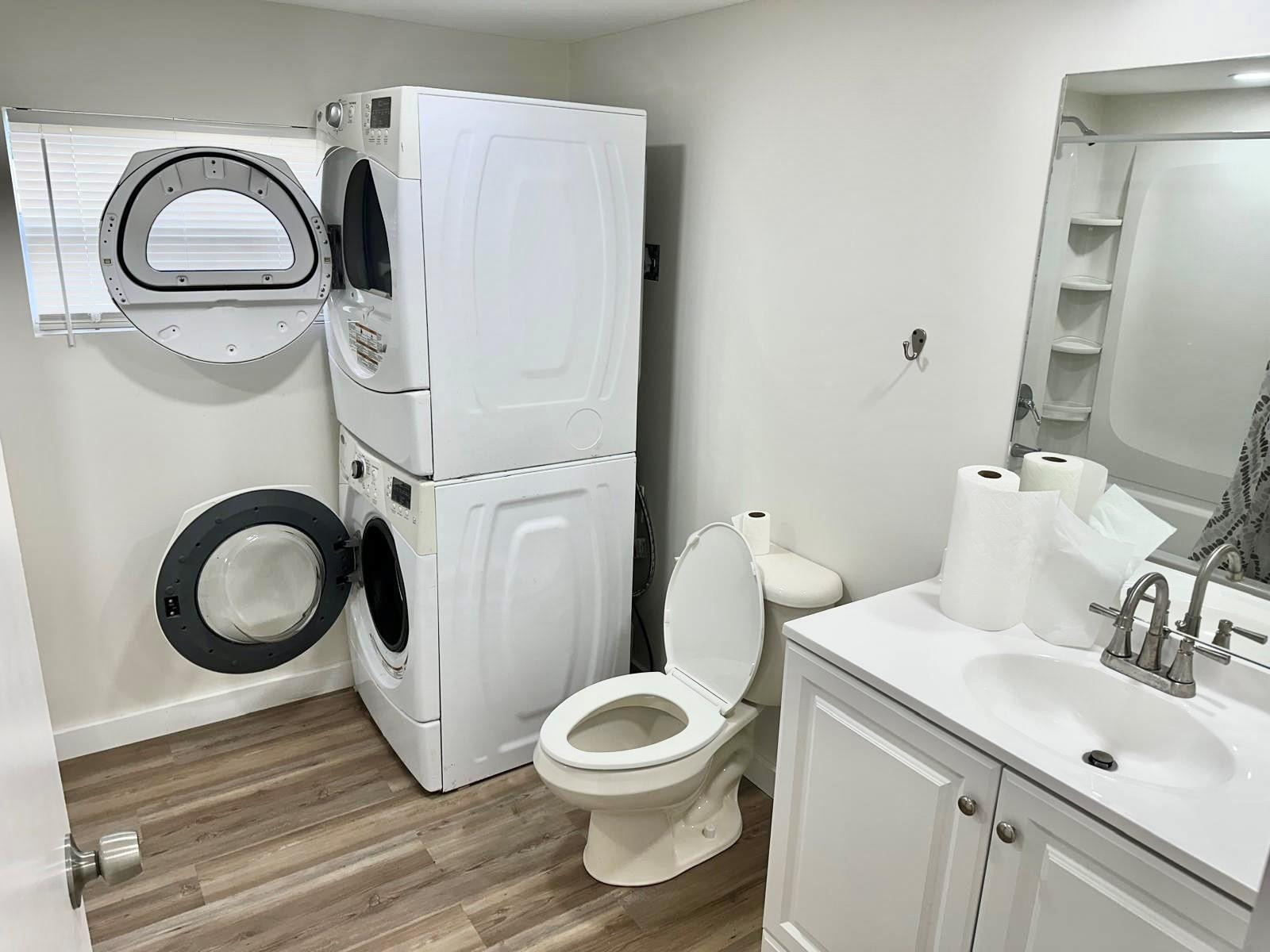 TIA JUANA VILLA - Residential Lease