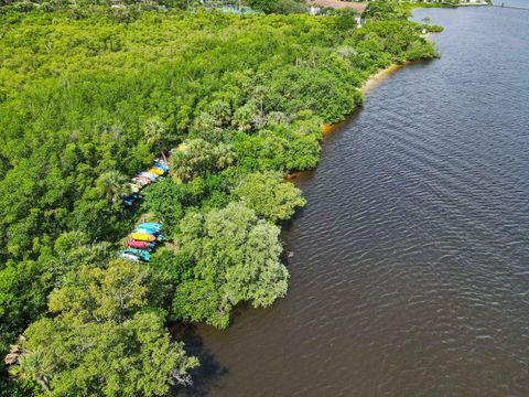 A home in Stuart