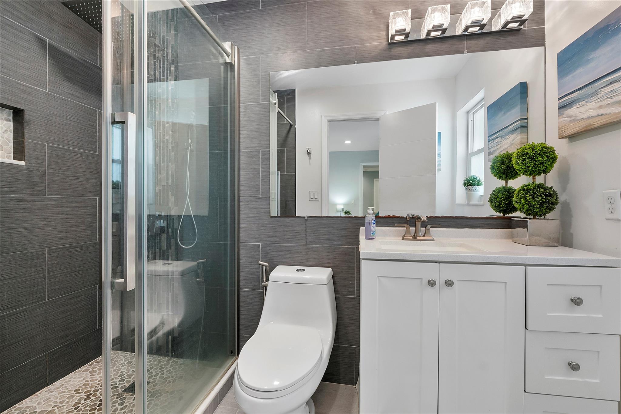 Westchester 72-43 B - Residential Lease