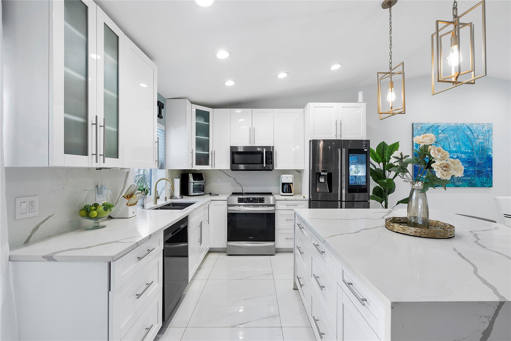 Westchester 72-43 B - Residential Lease