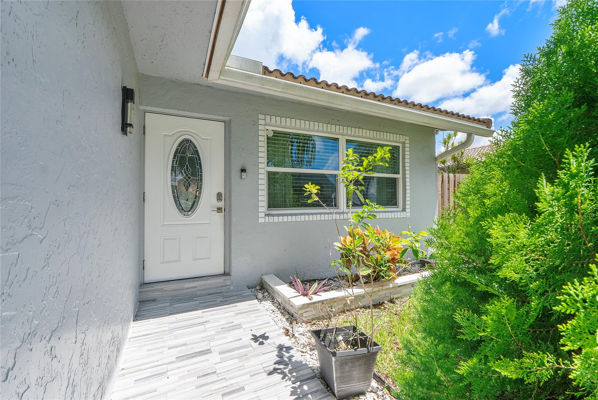 Westchester 72-43 B - Residential Lease