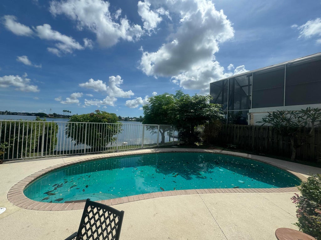 Photo of 3130 W BUENA VISTA Drive, Margate, FL 33063 (MLS # B26084973)