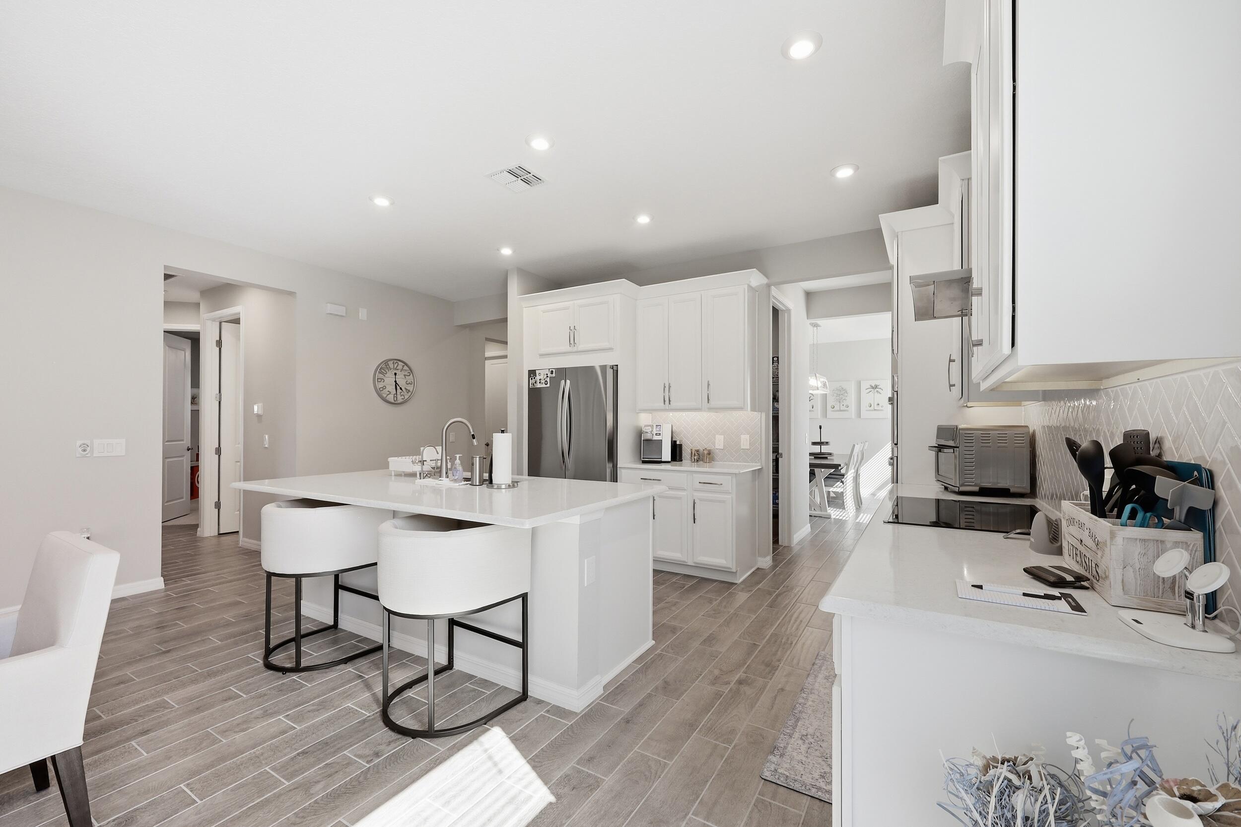 BELLALAGO PH 5J SECTION 2 - Residential