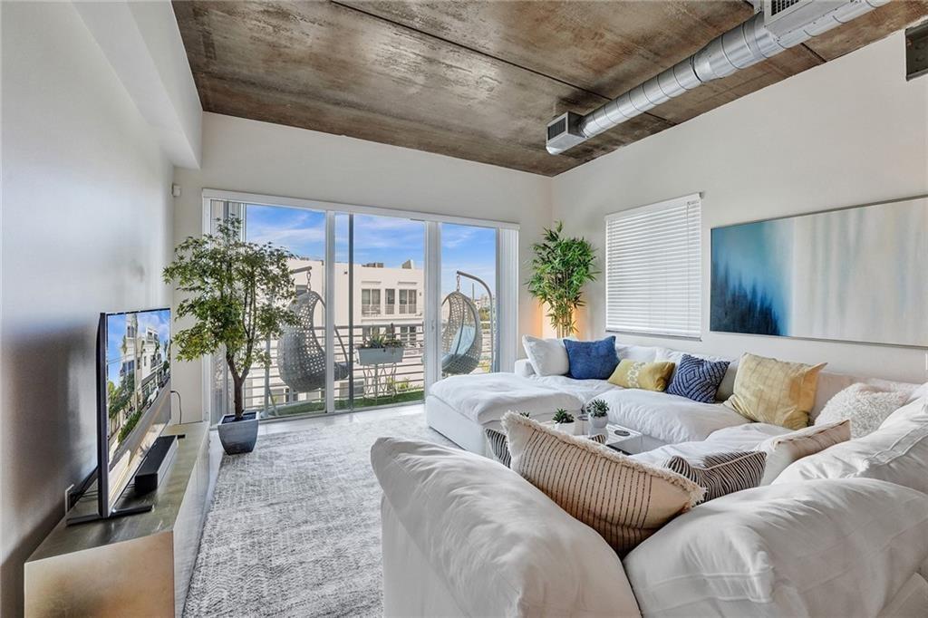 The Mark Downtown - Residential Lease