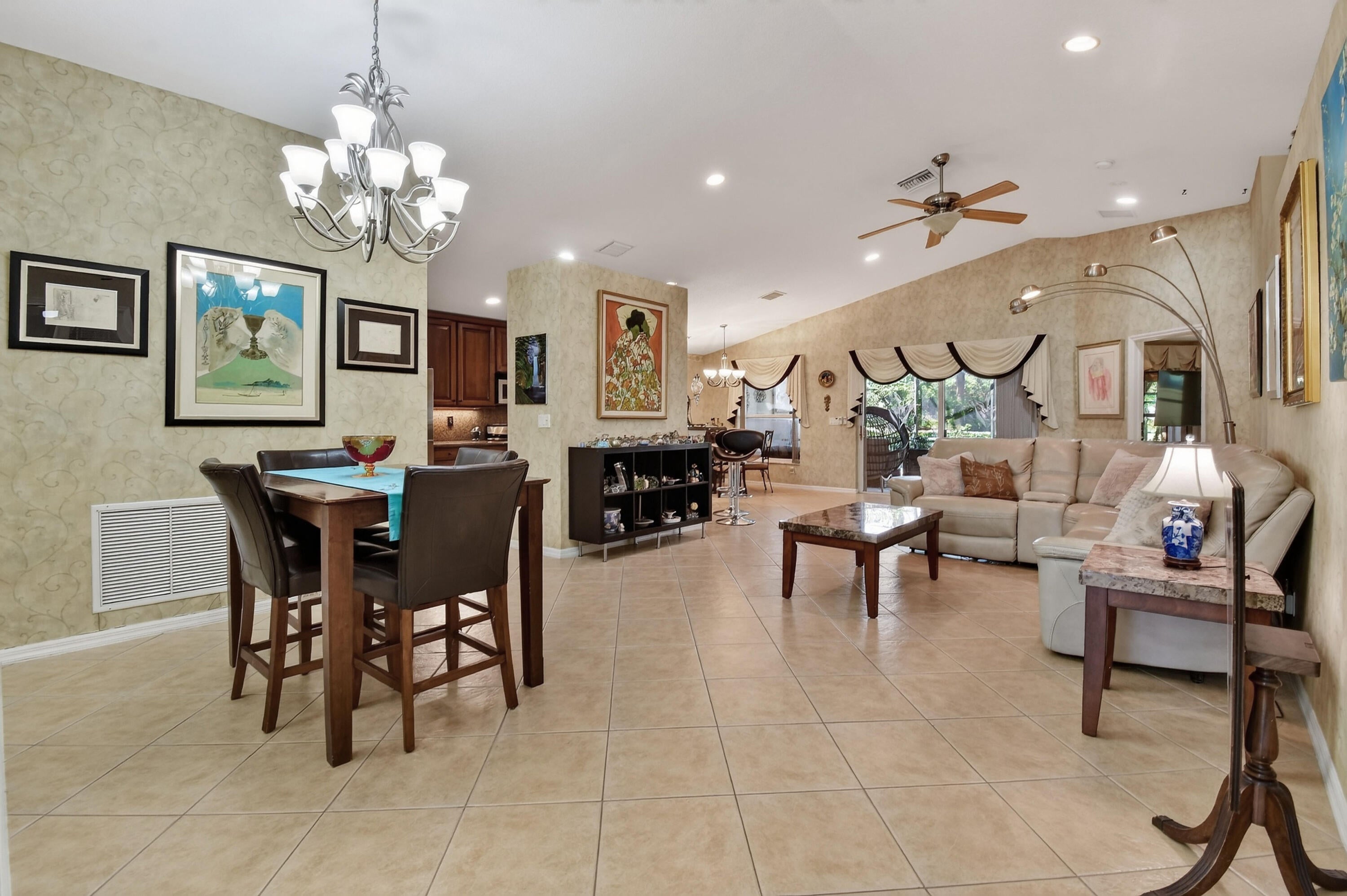 12107 ROMA Road