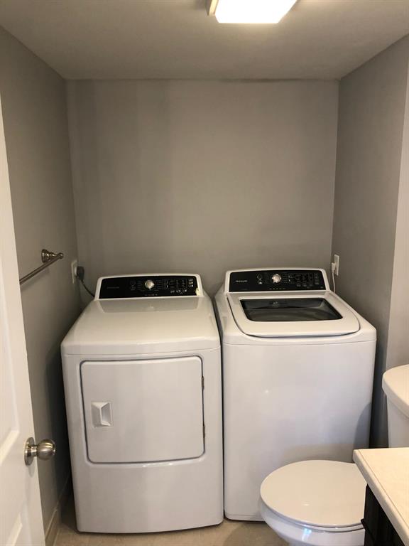 VILLAGE OF SANDALWOOD LAKES NORTH - Residential Lease