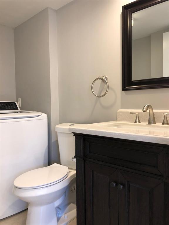 VILLAGE OF SANDALWOOD LAKES NORTH - Residential Lease