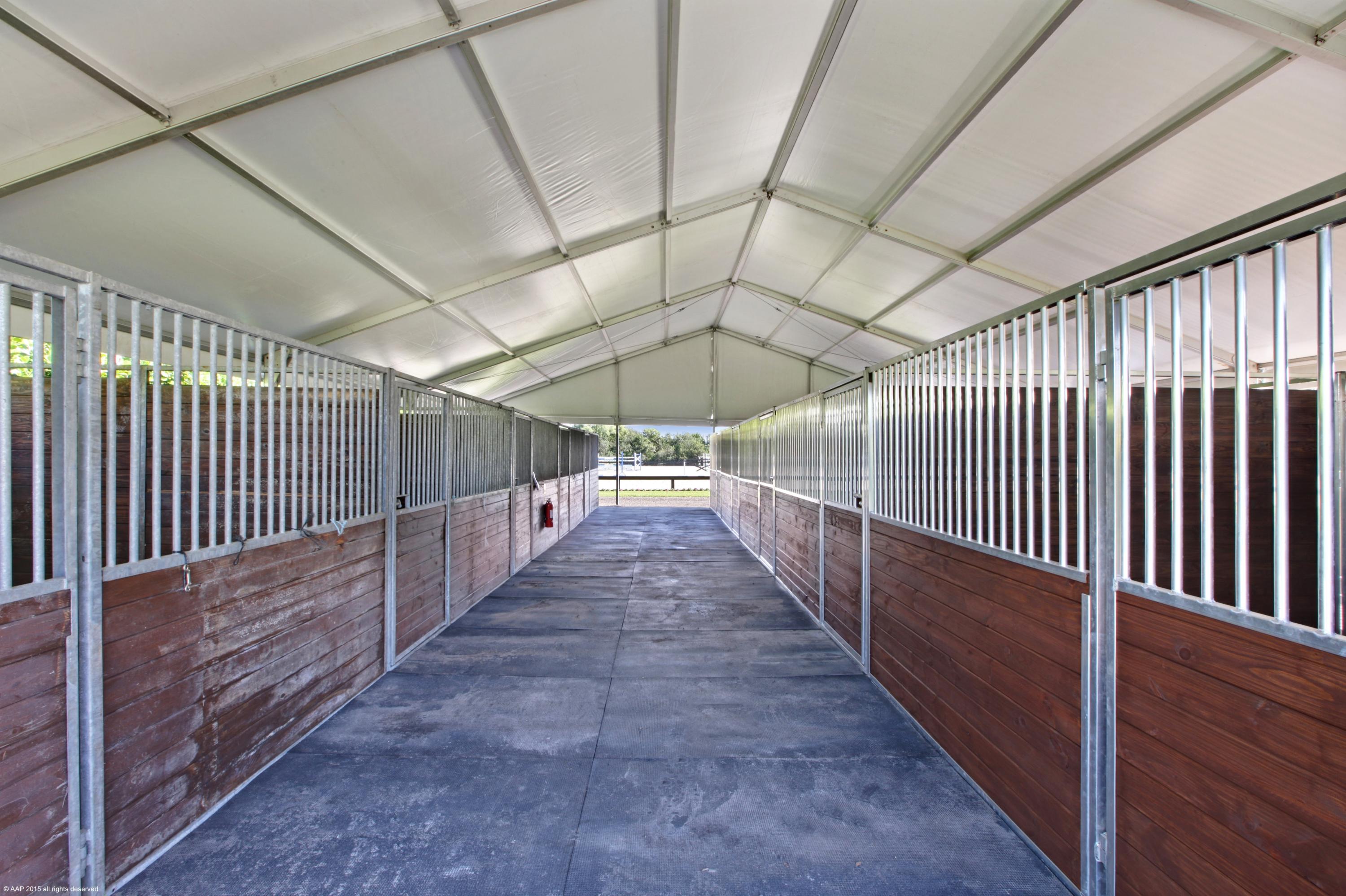 PALM BEACH POINT EAST - Residential