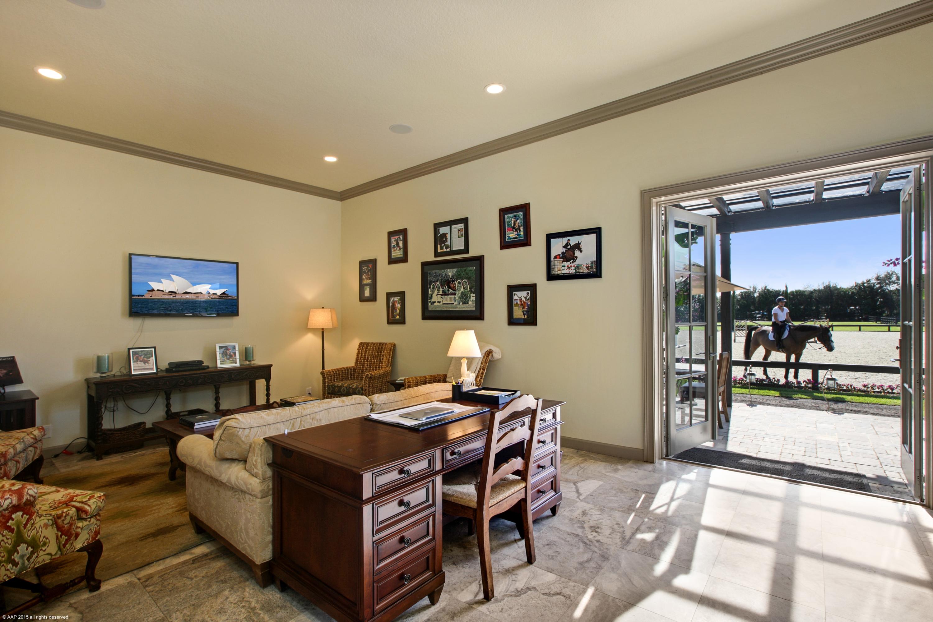 PALM BEACH POINT EAST - Residential