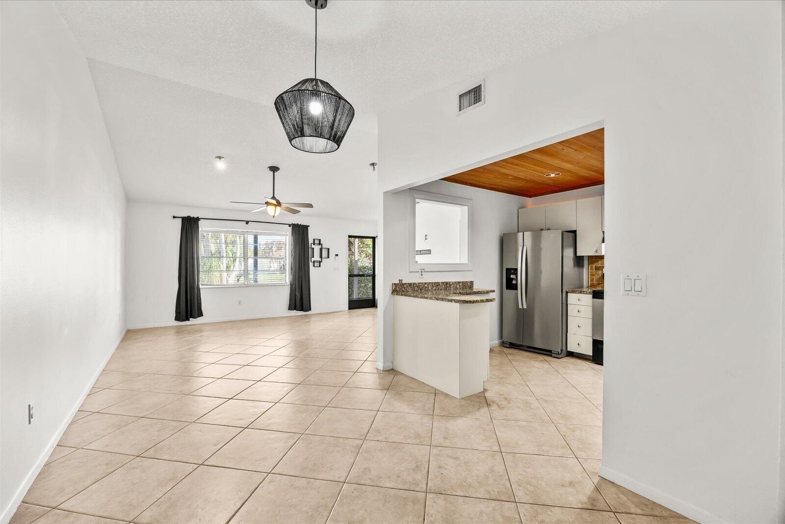 south port st lucie unit 5 - Residential Lease