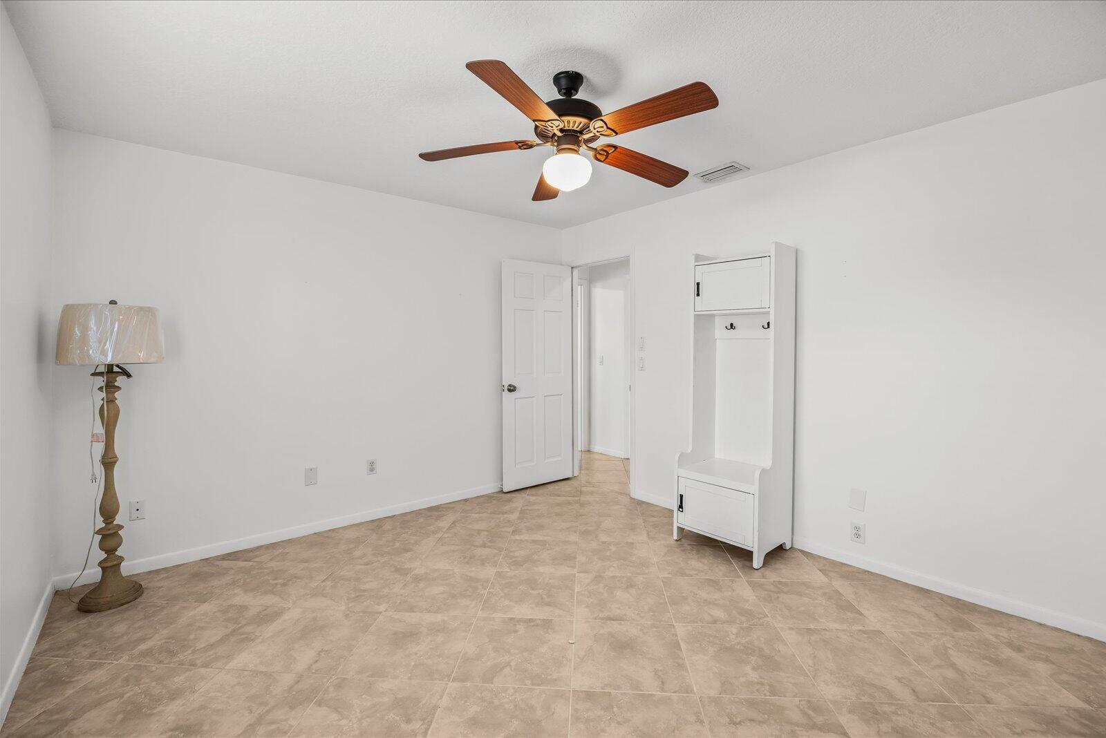 south port st lucie unit 5 - Residential Lease