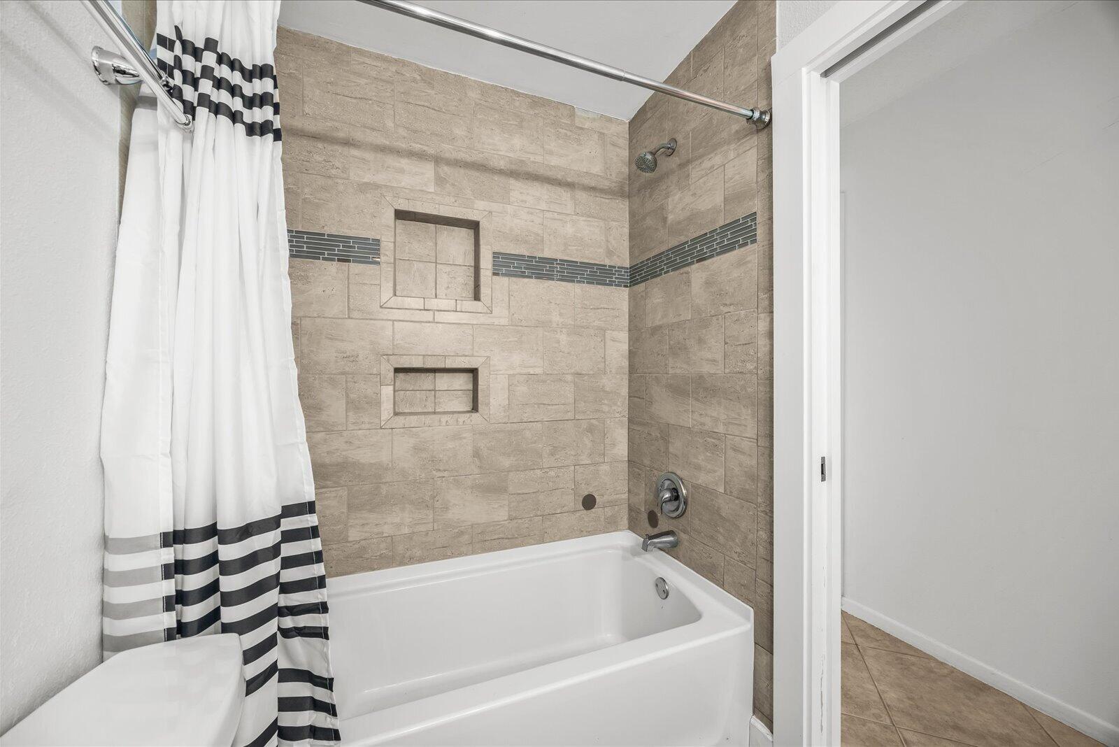 south port st lucie unit 5 - Residential Lease