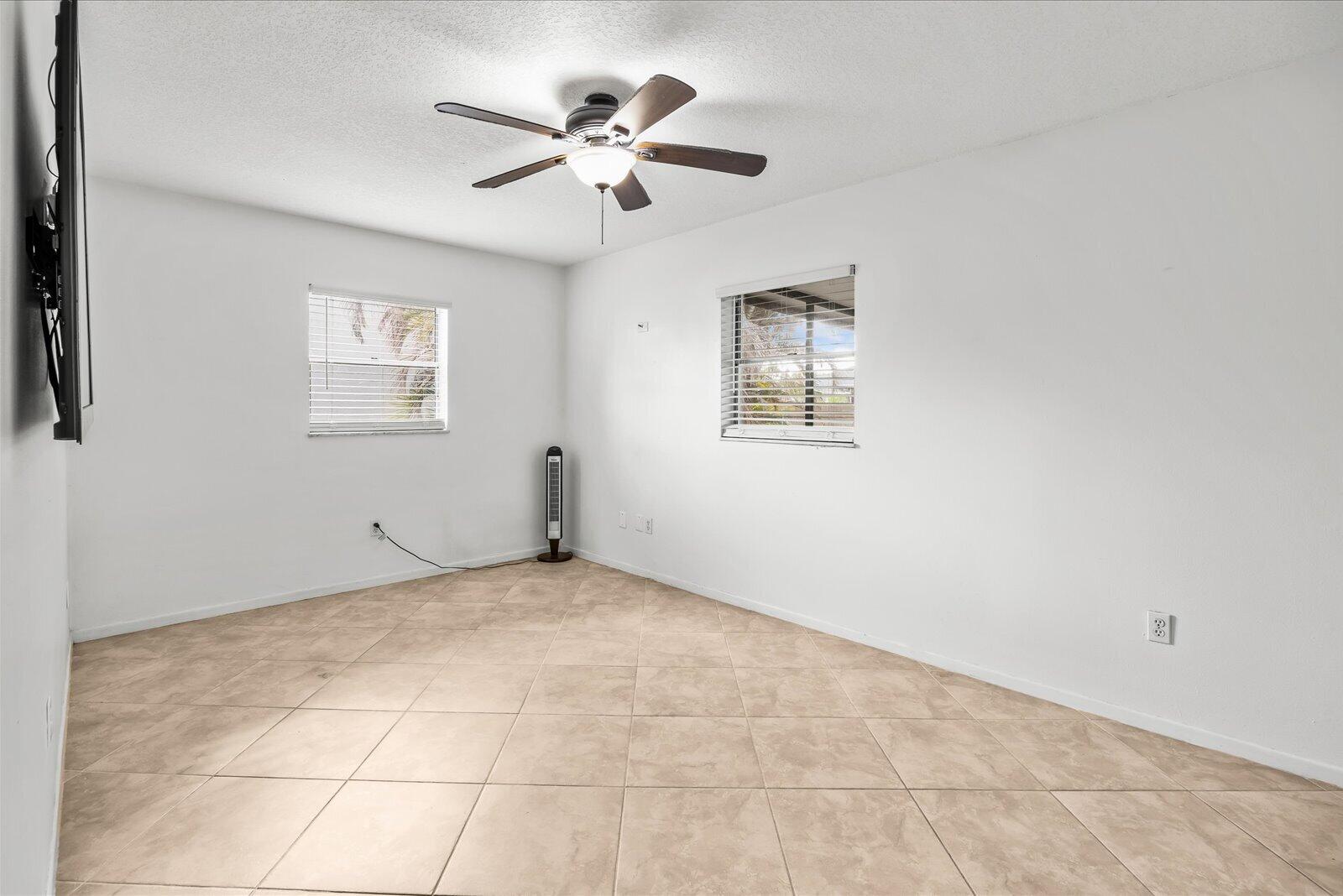 south port st lucie unit 5 - Residential Lease