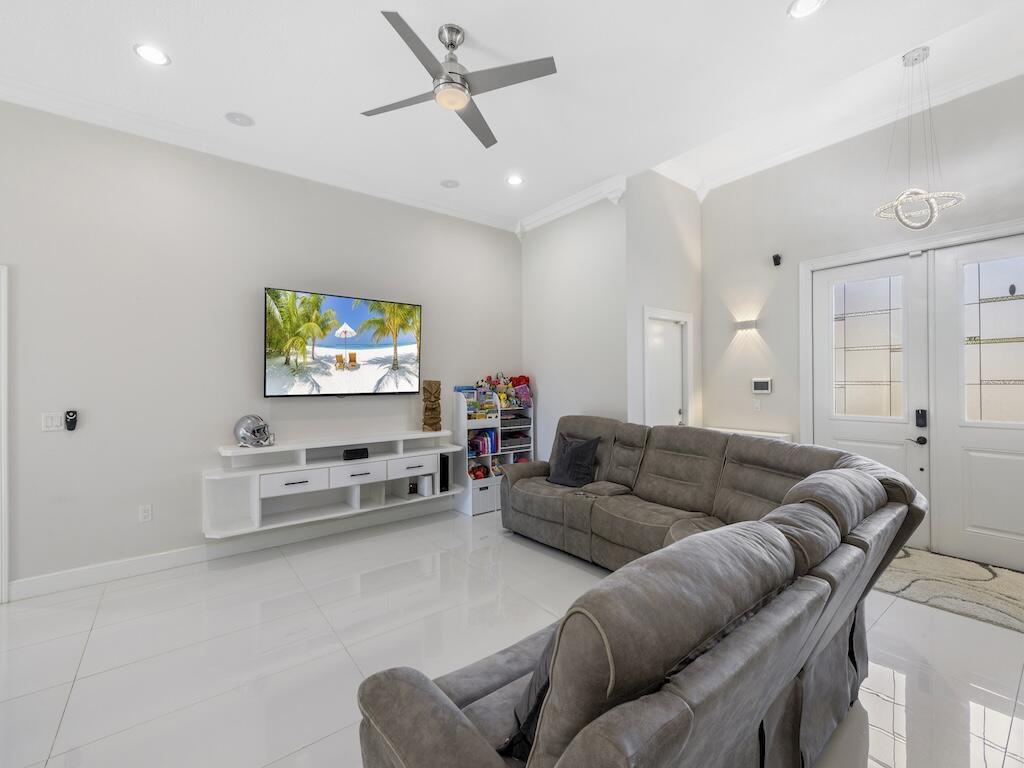 PORT ST LUCIE SECTION 21 - Residential