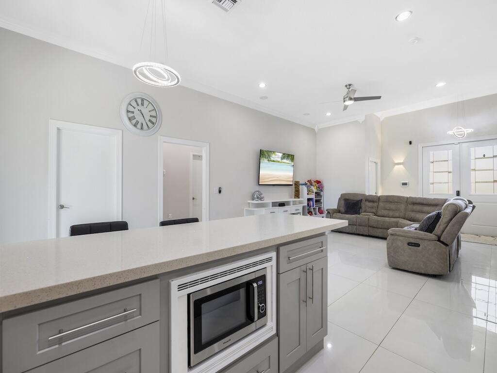 PORT ST LUCIE SECTION 21 - Residential