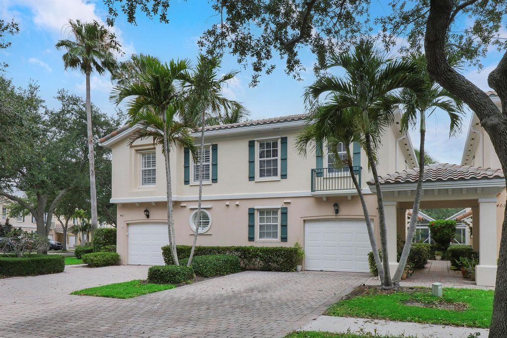 Photo of 403 Capistrano Drive, Palm Beach Gardens, FL 33410 (MLS # R10988625)