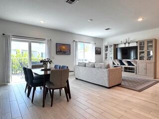 RIVER PLACE ON THE ST LUC - Residential