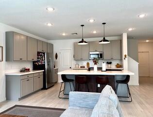 RIVER PLACE ON THE ST LUC - Residential