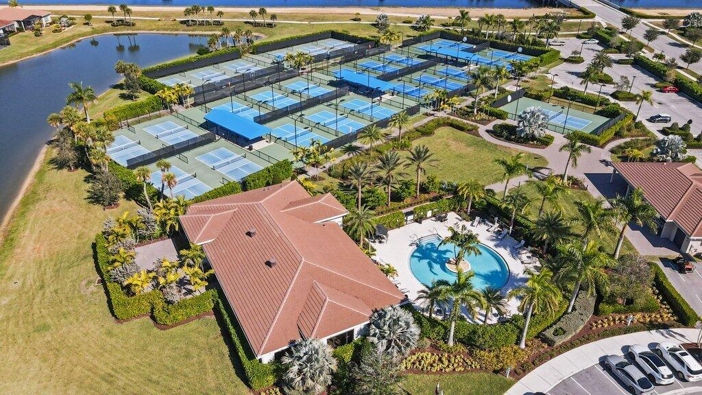 VERANO SOUTH PUD 1 - POD - Residential