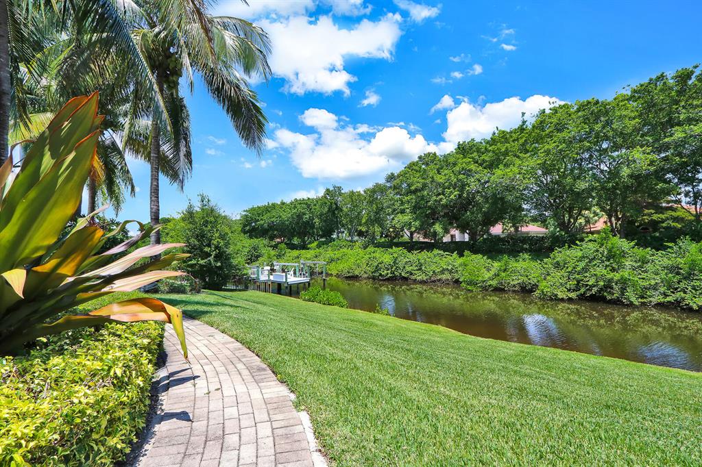 FRENCHMANS CREEK - Residential