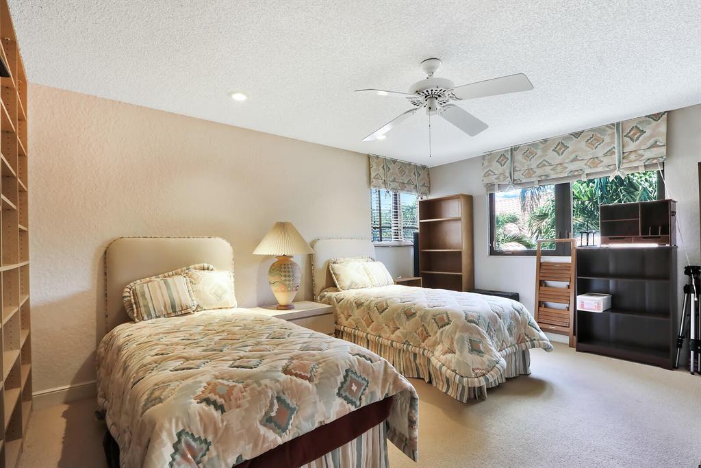 FRENCHMANS CREEK - Residential