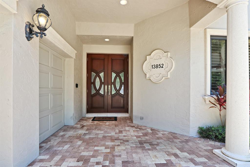 FRENCHMANS CREEK - Residential