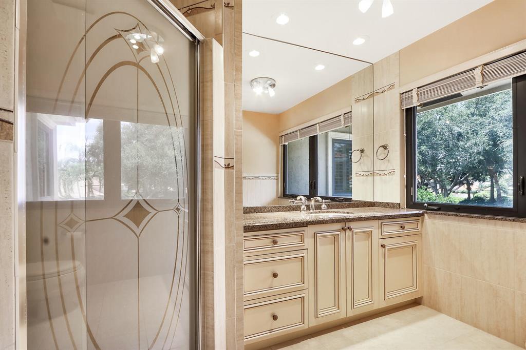 FRENCHMANS CREEK - Residential