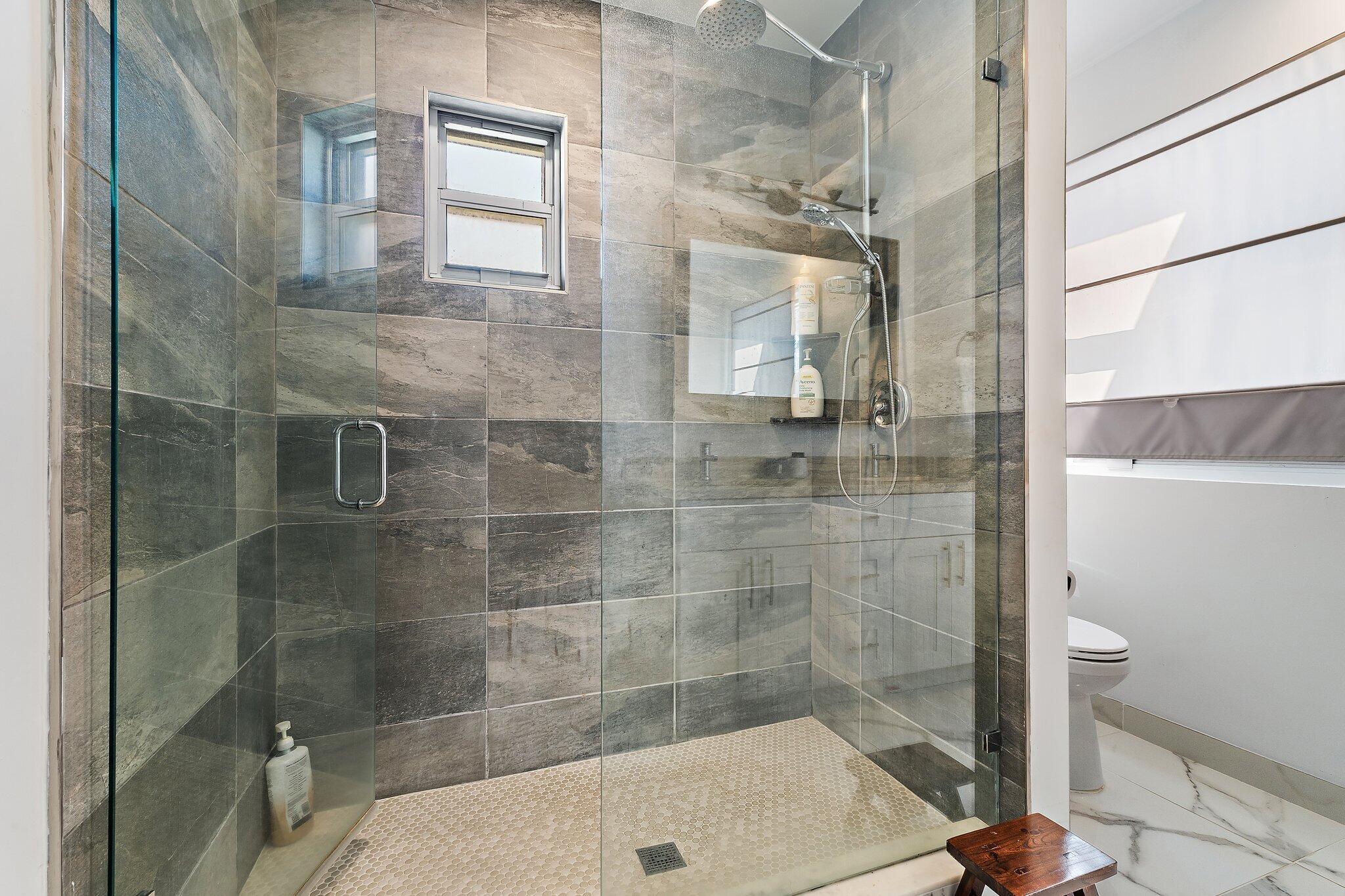 VISTA ENCANTO ADD - Residential Lease