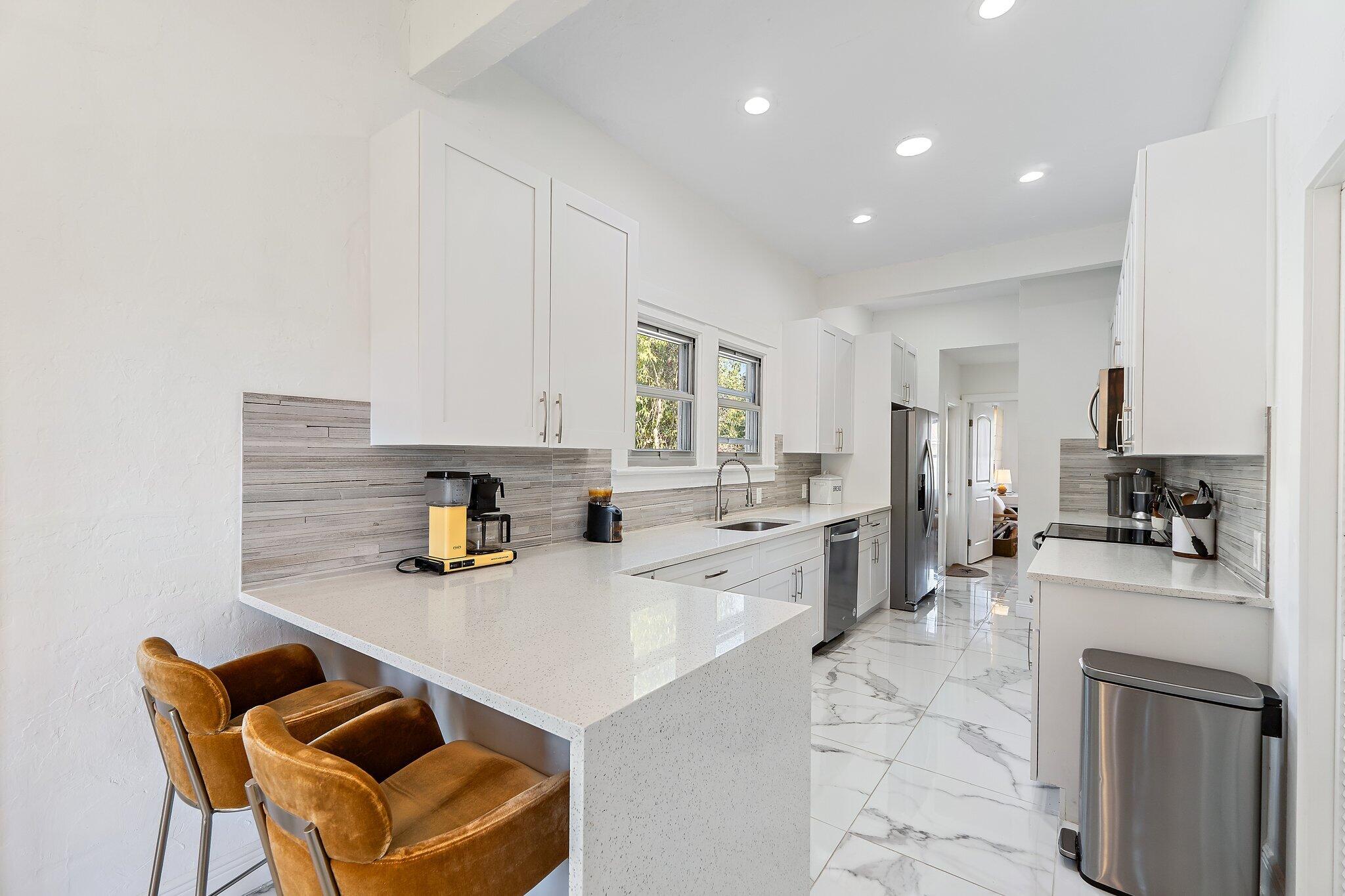 VISTA ENCANTO ADD - Residential Lease