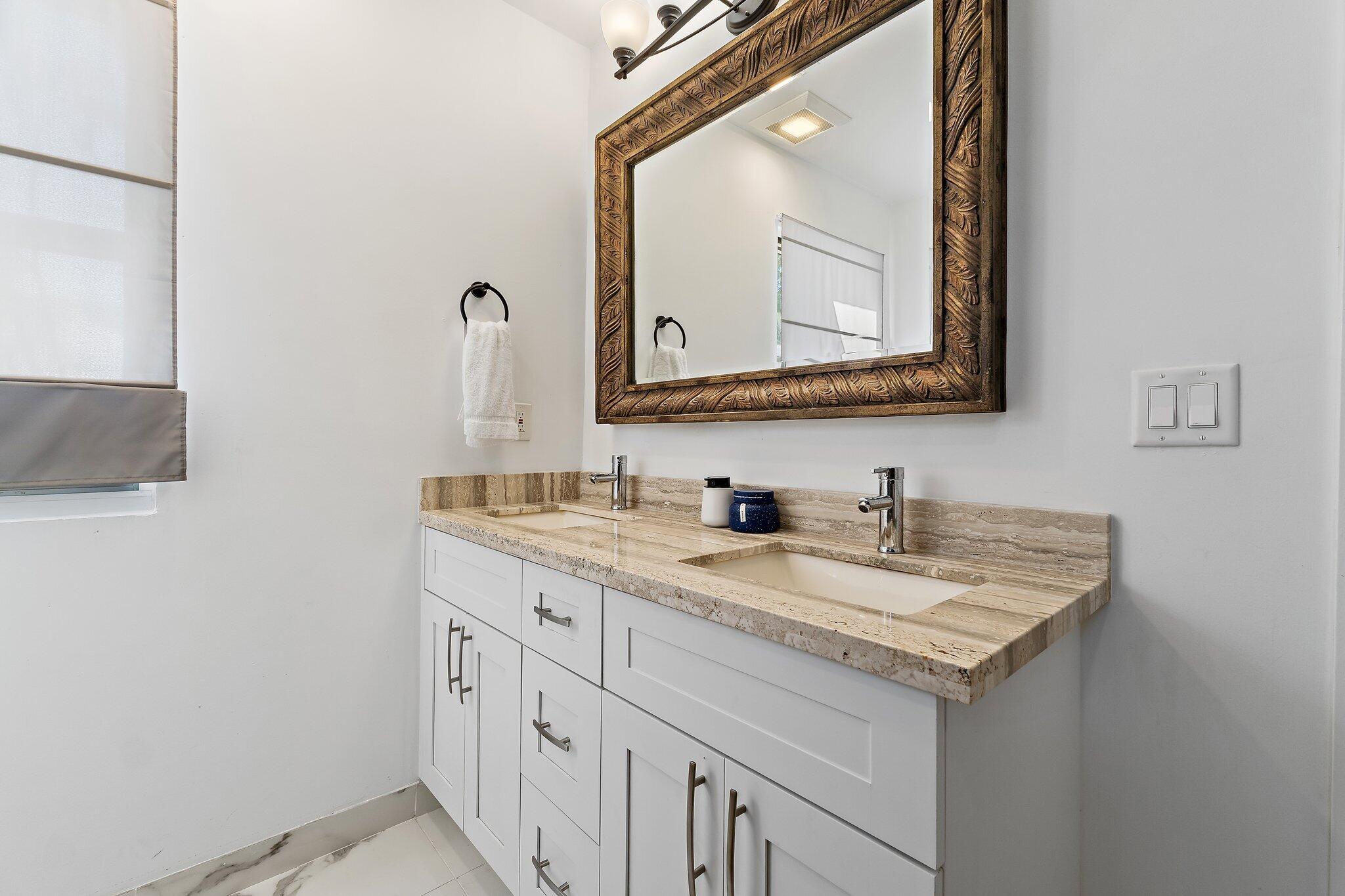 VISTA ENCANTO ADD - Residential Lease