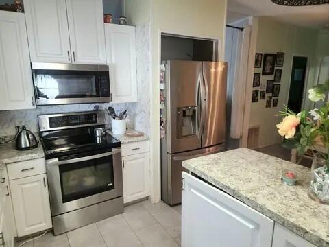 Photo of 4748 SE Balsawood Terrace, Stuart, FL 34997 (MLS # B26077646)