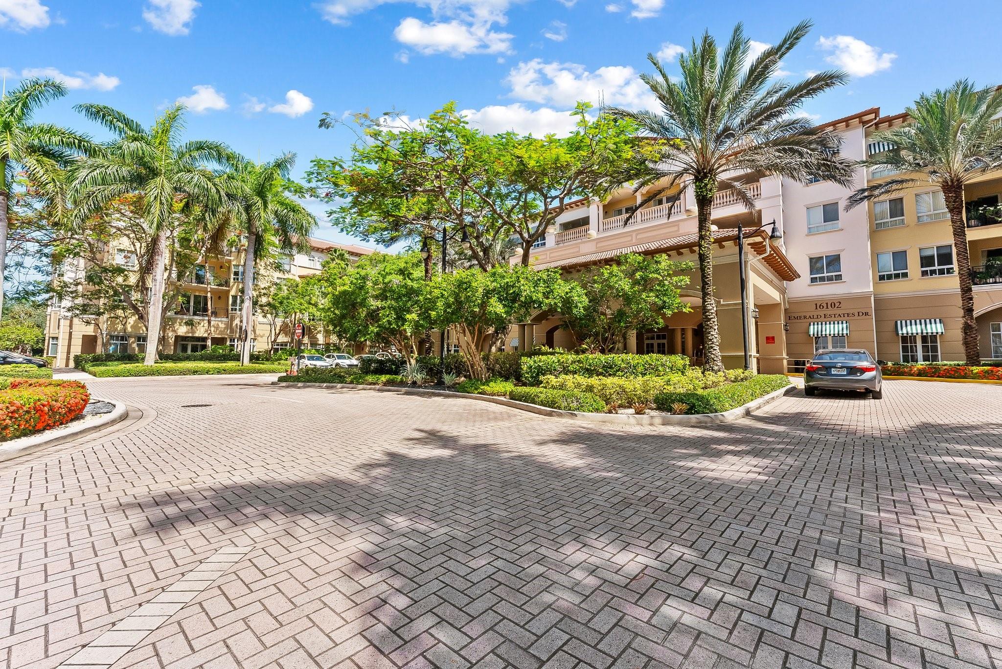 View Weston, FL 33331 condo