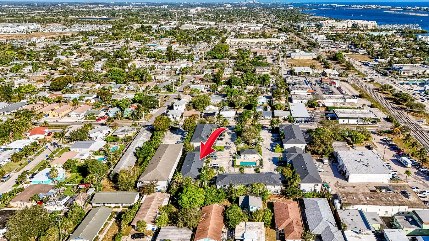 MANGO VILLAS - Residential