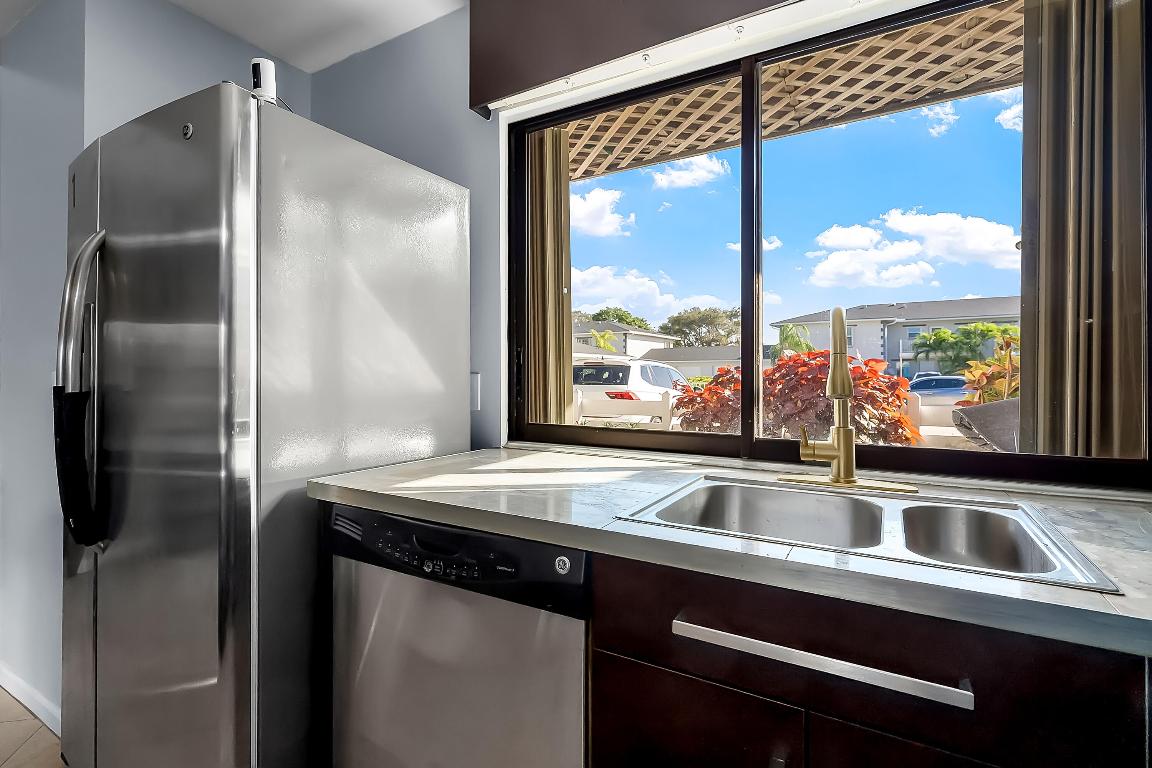 MANGO VILLAS - Residential