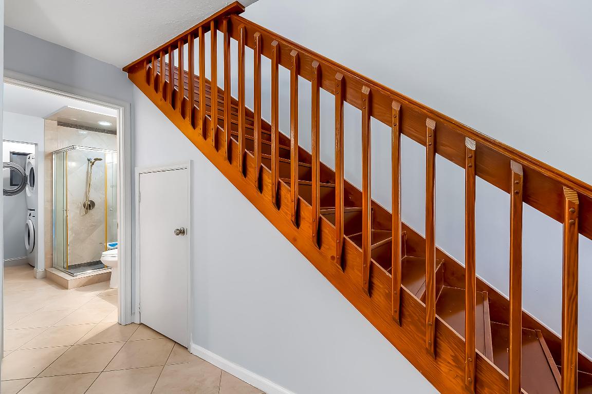 MANGO VILLAS - Residential