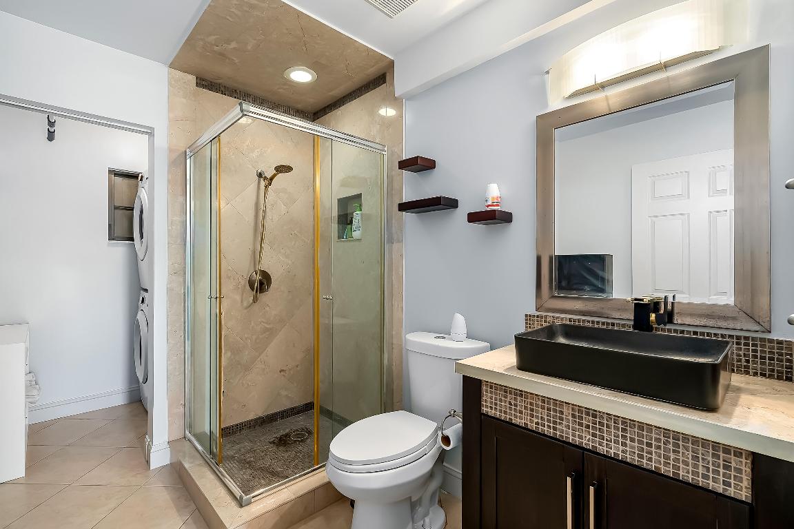 MANGO VILLAS - Residential