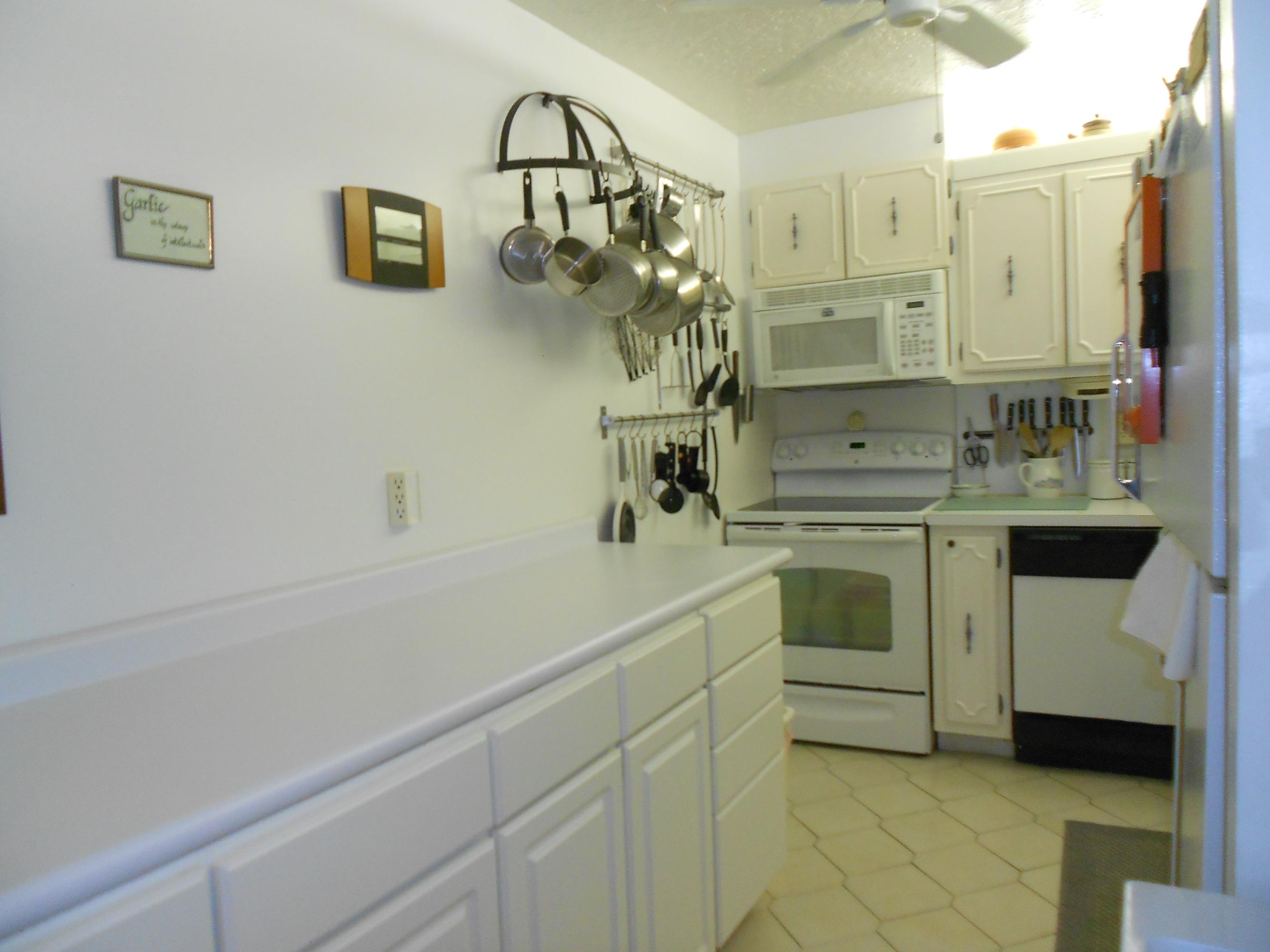 LIMETREE CONDO - Residential Lease