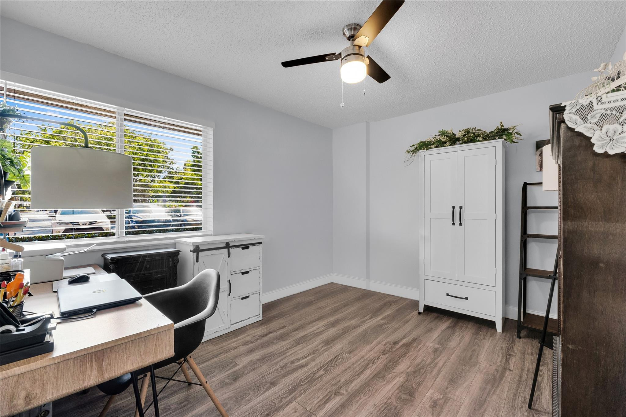 KINGS POINT/WELDON - Residential