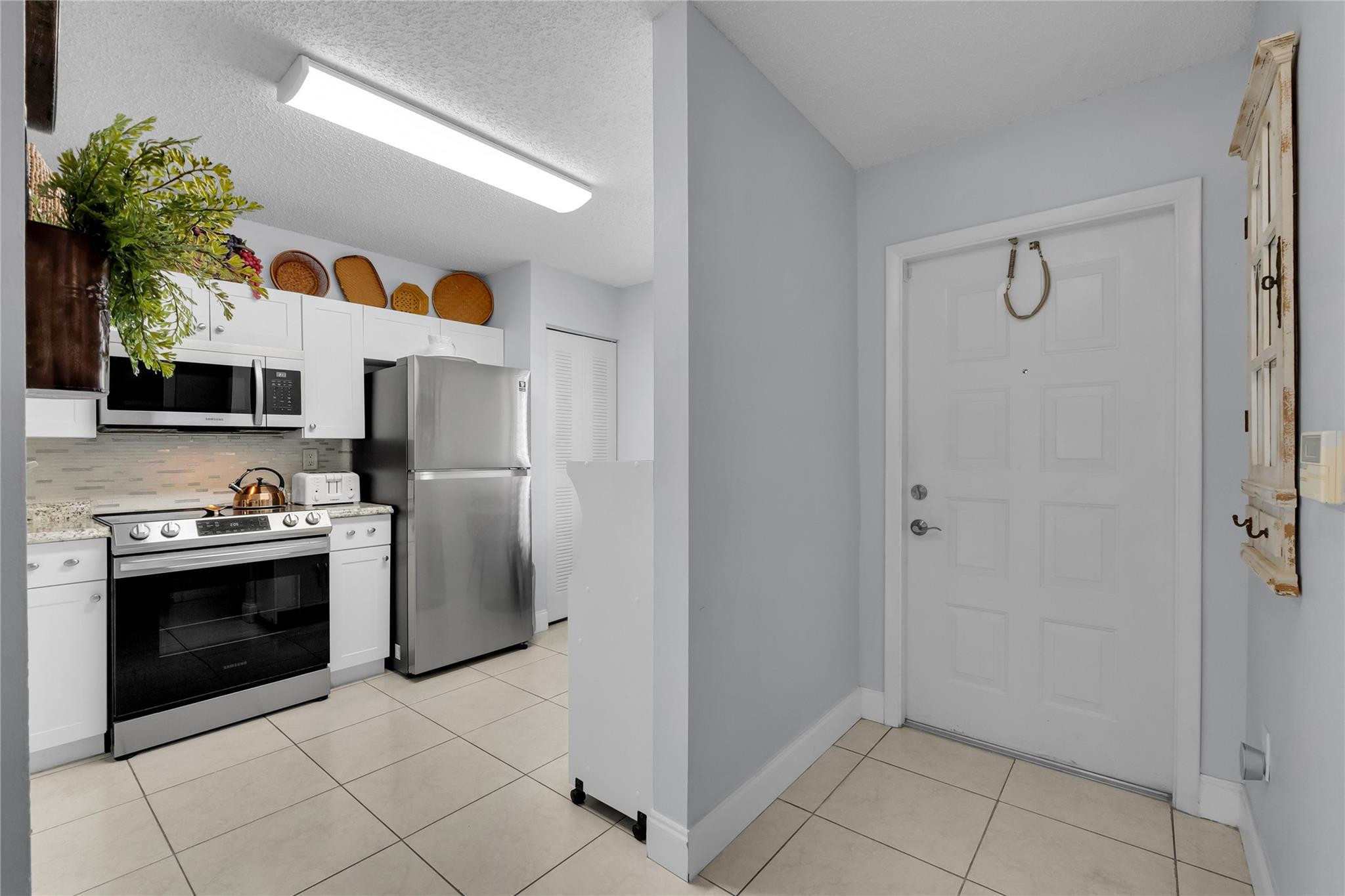 KINGS POINT/WELDON - Residential