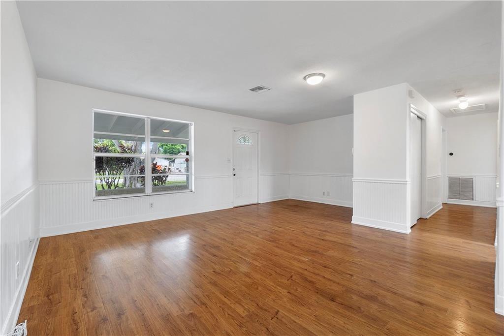 University Gardens - Residential