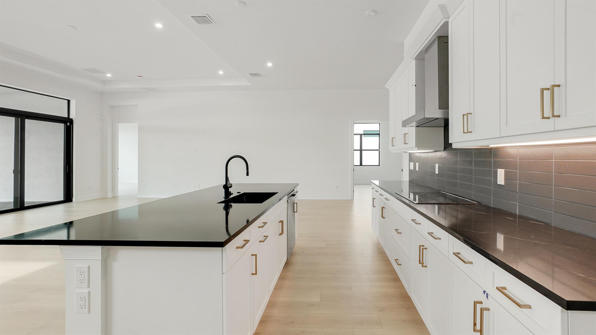 VERANO SOUTH PUD 1 - POD D - PLAT NO. 4 - REPLAT N - Residential