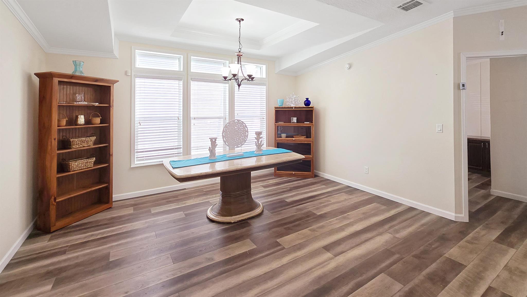 RIDGEWAY - Residential